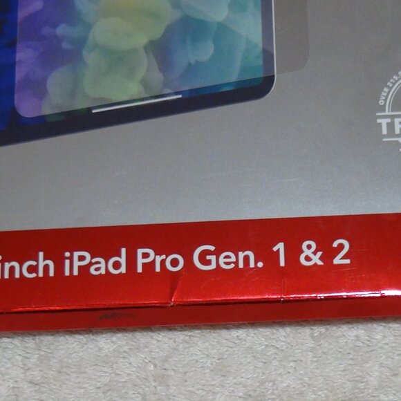 Zagg Invisible Shield Glass + Shield for 11" iPad Pro Gen. 1 & 2 - Picture 3 of 15